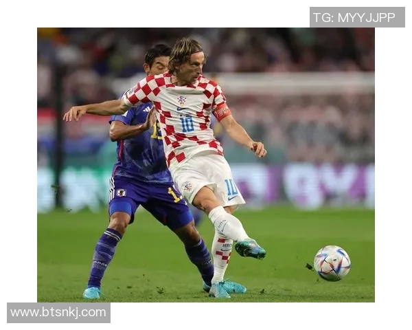 世界泳坛风云变幻：突破极限的竞技传奇与创新突破引领潮流